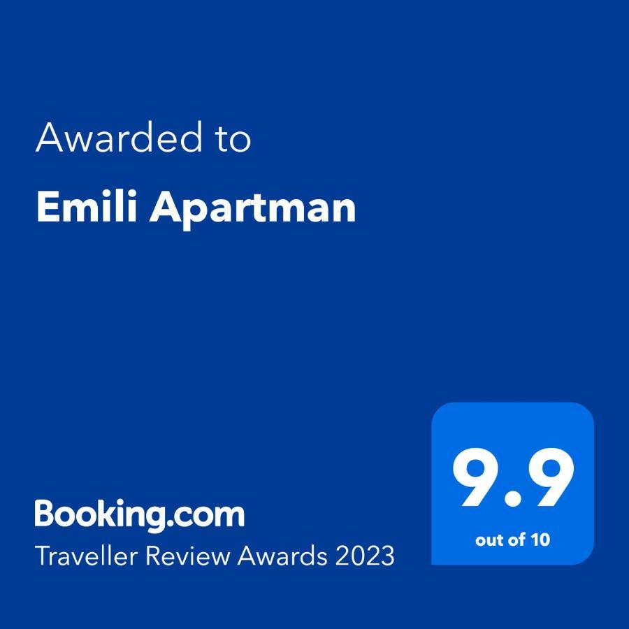 Emili Apartman Jagodina Buitenkant foto