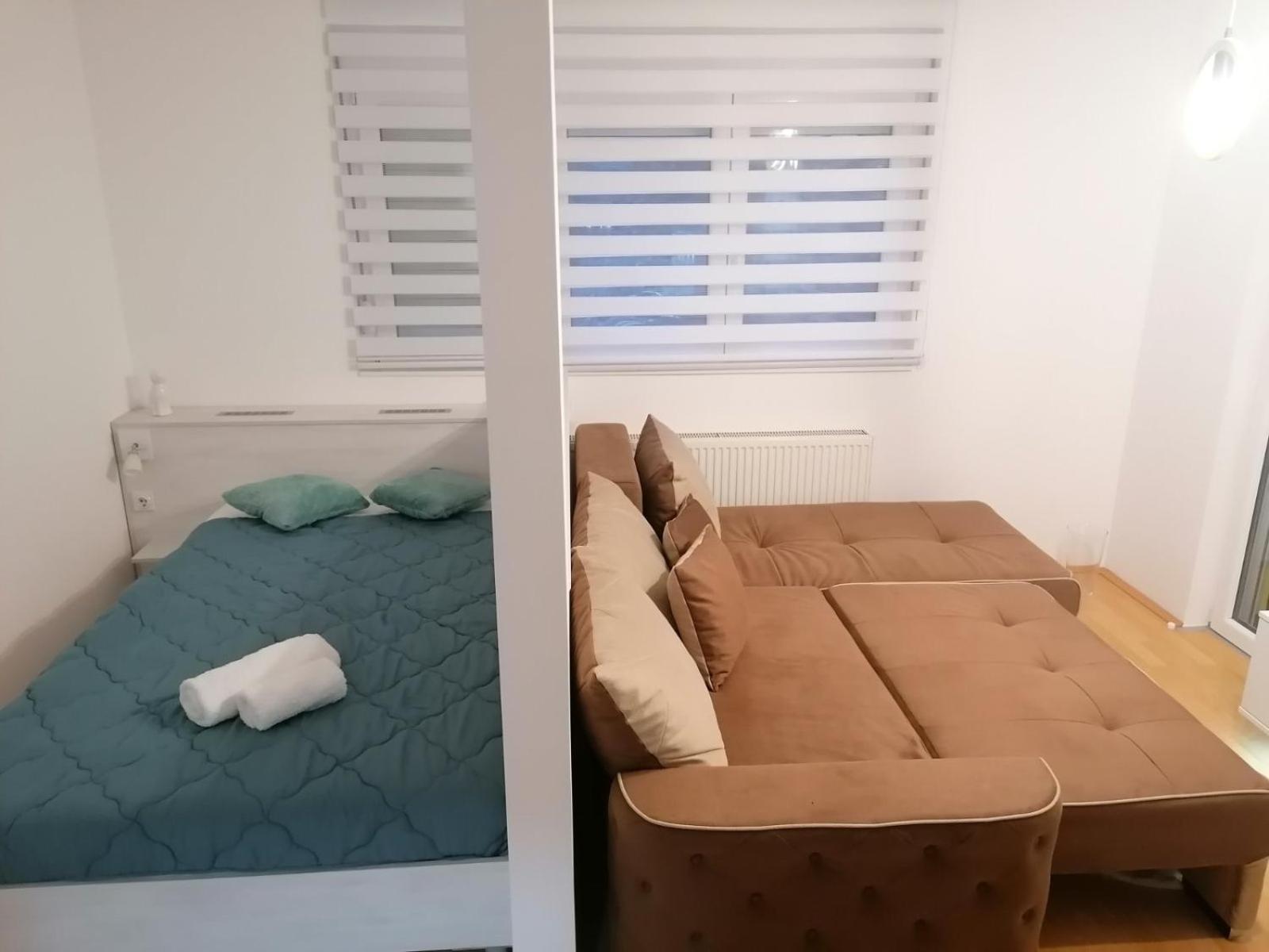 Emili Apartman Jagodina Kamer foto